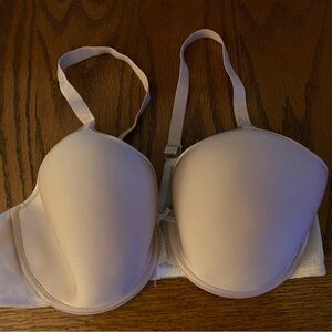 🧨5 for $25🧨 Chantelle Cream Full-Coverage Bra with Adjustable Straps